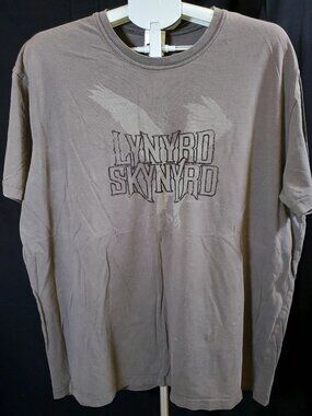 Vintage Vinyl Lynard Skynyrd T-Shirt Mens XL Gray Rock Band Tee Y2K